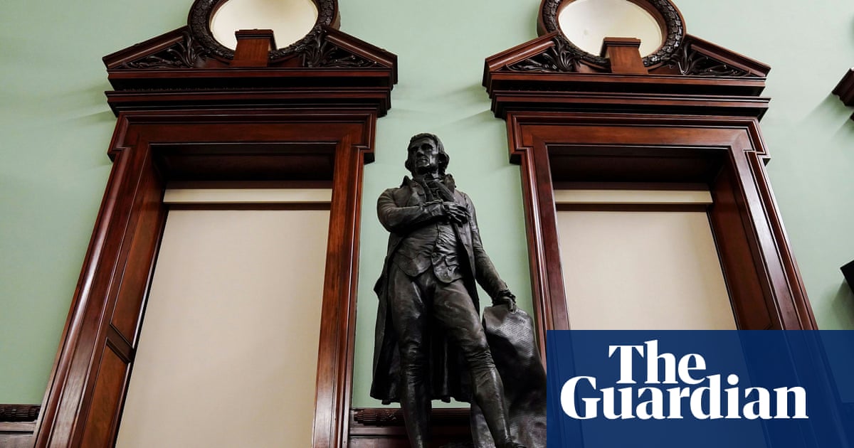 New York city hall removes Thomas Jefferson statue