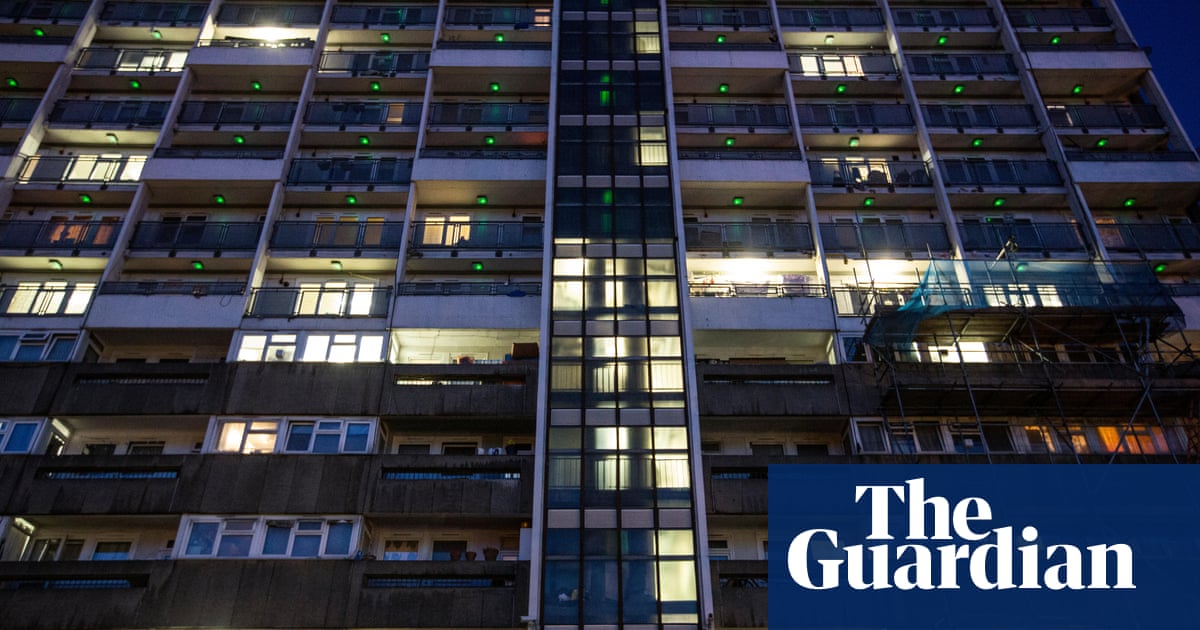 Mould complaints in England’s social housing double over two years