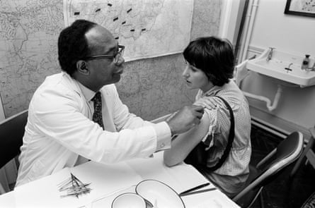 Dr John Makuena vaccinates a member of the public in Birmingham in August 1978.