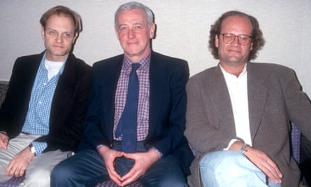 John Mahoney with Kelsey Grammer and David Hyde Pierce in 1995.