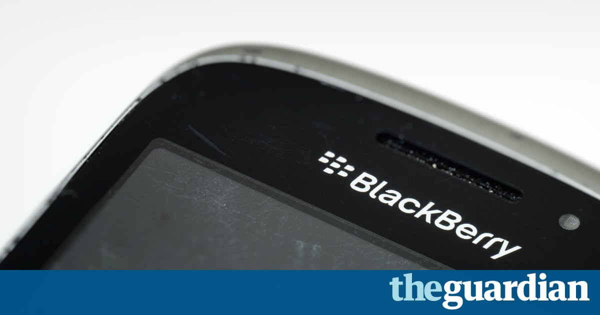 BlackBerry to stop making phones