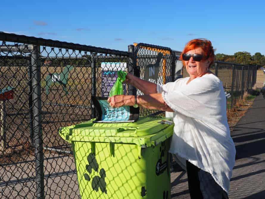 Port Elliot local Chris Lawrence binning her dog’s poo