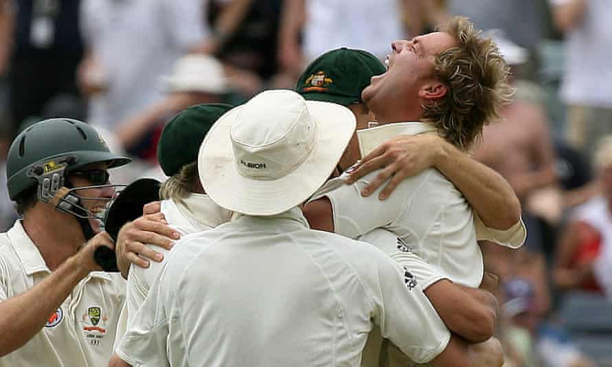 Shane Warne celebrates victory with his Australia teammates in the third 2006-07 Ashes Test in Perth.