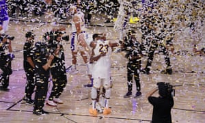La Lakers Steamroll Miami Heat To Capture Record Tying 17th Nba Title Sport The Guardian