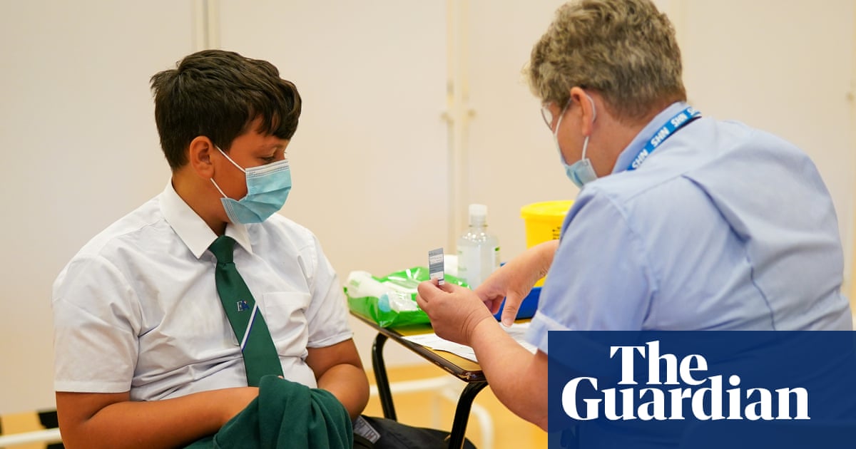 Vaccine centres in England to take children’s bookings within weeks, says No 10