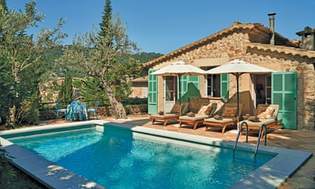 The pool at Suite 67 at Belmond La Residencia.
