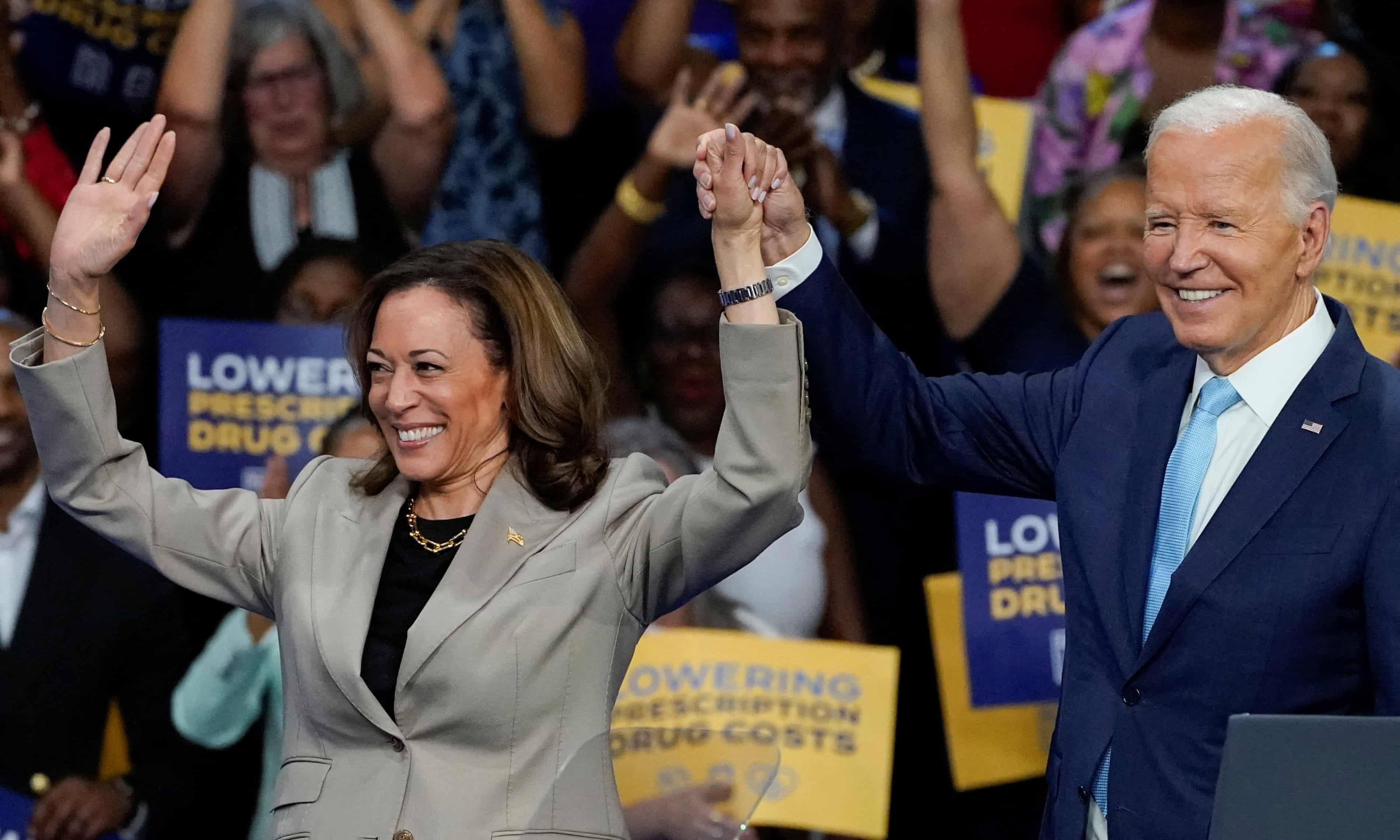 Chris Stein US elections 2024 Biden says Harris will ‘make one hell of a president’ at first joint event since he exited race (theguardian.com)