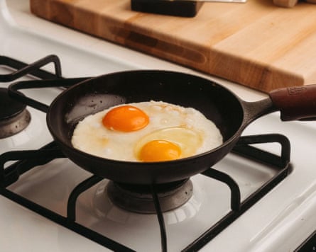 The 27 best anti-prime day deals for amazon skeptics in the us – from best buy, rei and more | life and style Field company no. 5 cast iron chef skillet
