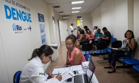Brazil starts mass vaccination amid upsurge in dengue fever
