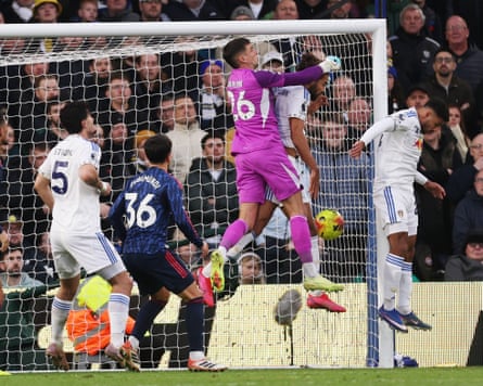 Karl Darlow struggles from an Arsenal cross