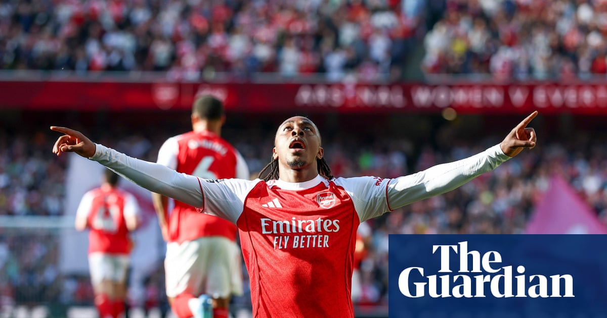 Arsenal find a way as Chelsea bounce back to reach FA Cup final – Football Weekly podcast