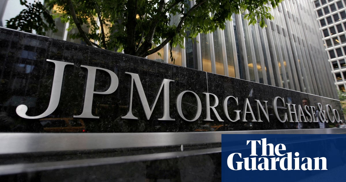 JP Morgan Chase sets aside funds to cover feared loan losses