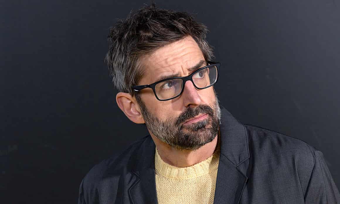 Louis Theroux returns to podcasting with his eponymous new show. N 