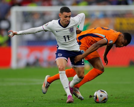 Phil Foden plays for England at Euro 2024