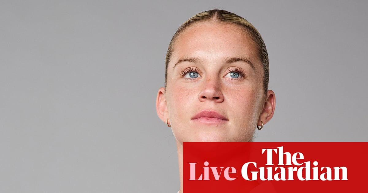 Tottenham latest, Russo's new Arsenal deal, WSL season begins: football news live