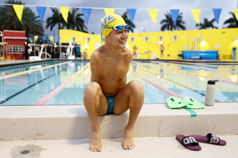Abbas Karimi, an Afghan refugee swimmer who was born without arms