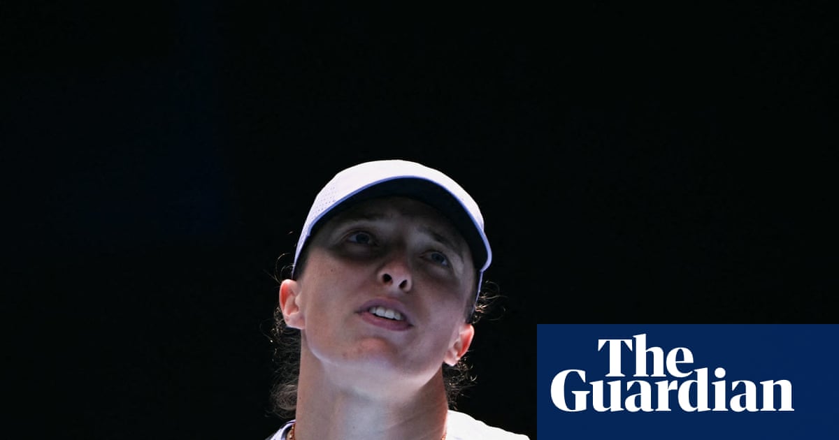 ‘Animals in the zoo’: Iga Swiatek backs Coco Gauff over Australian Open privacy concerns