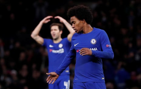 Willian dejected after missing a good chance.