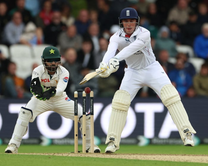 England v Pakistan: first men’s Test, day two – live updates