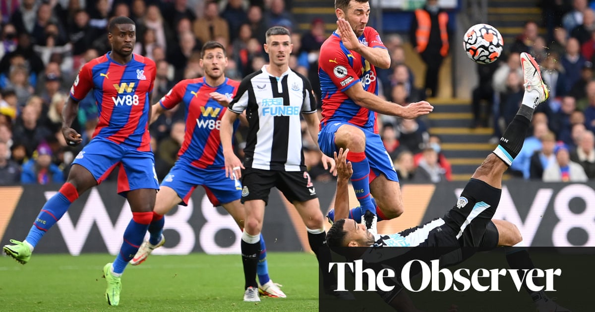 Callum Wilson’s overhead stunner earns point for Newcastle at Crystal Palace