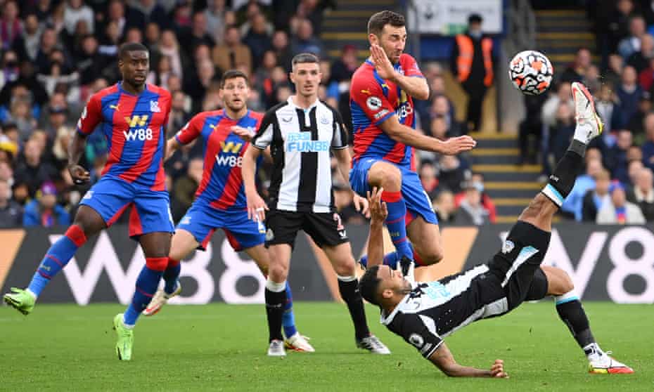 Callum Wilson acrobatically volleys in for Newcastle’s equaliser.