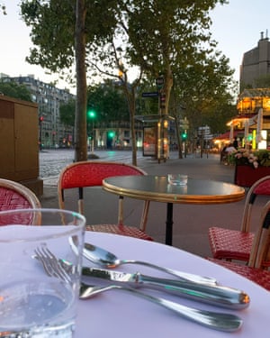 Café des Officiers, 3 Place de l’École Militaire, 75007 Paris, France. August 20, 2020