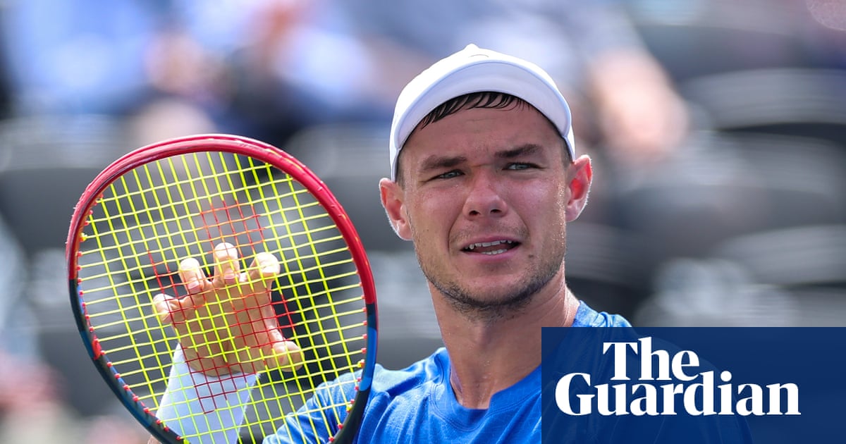 Tennis star gives boy his cap after snatching video at US Open goes viral | US Open Tennis 2025 Tennis star gives boy his cap after snatching video at US Open goes viral | US Open Tennis 2025