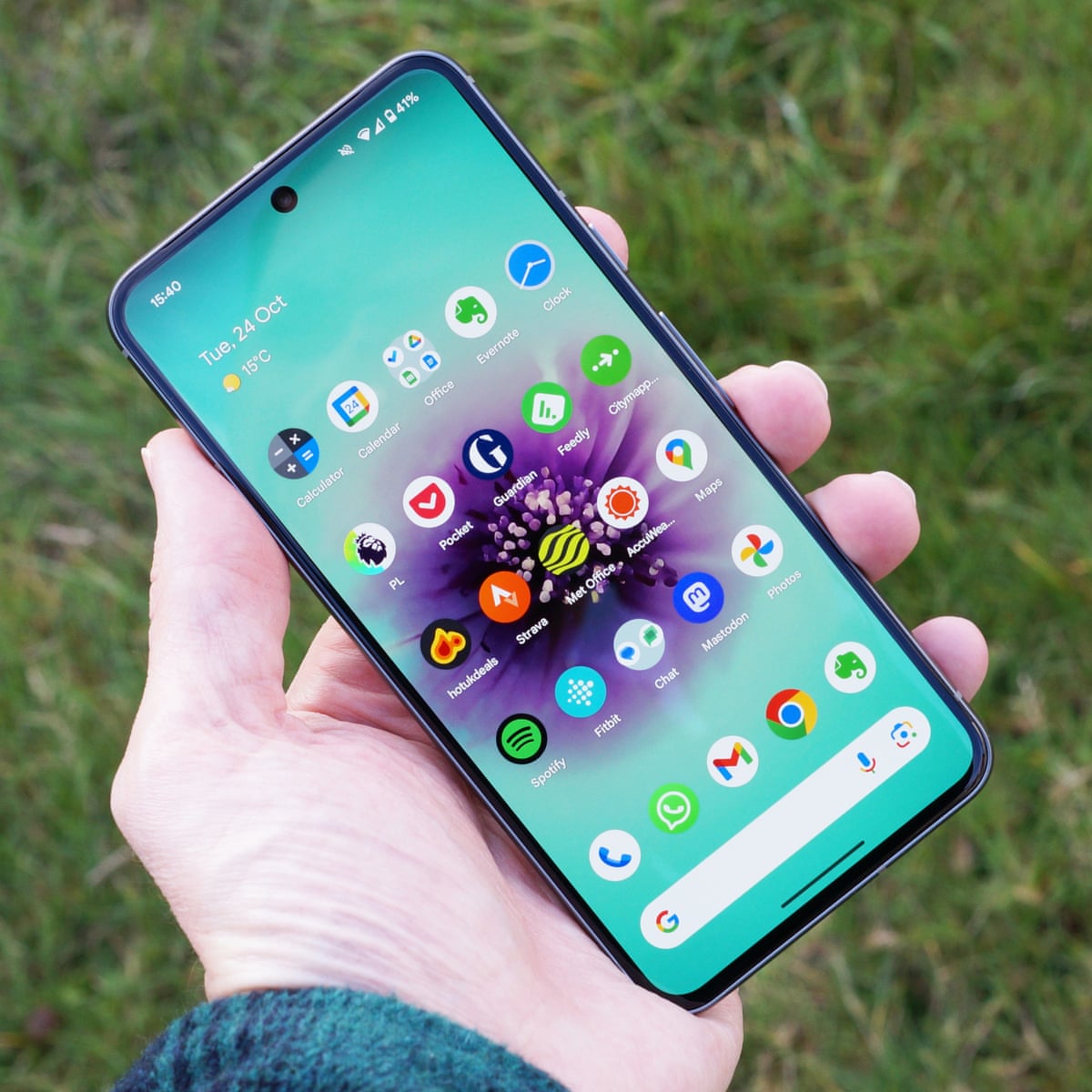 Google Pixel 8A Review