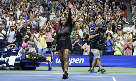 Serena Williams waves to the crowd after her loss to Ajla Tomljanovic