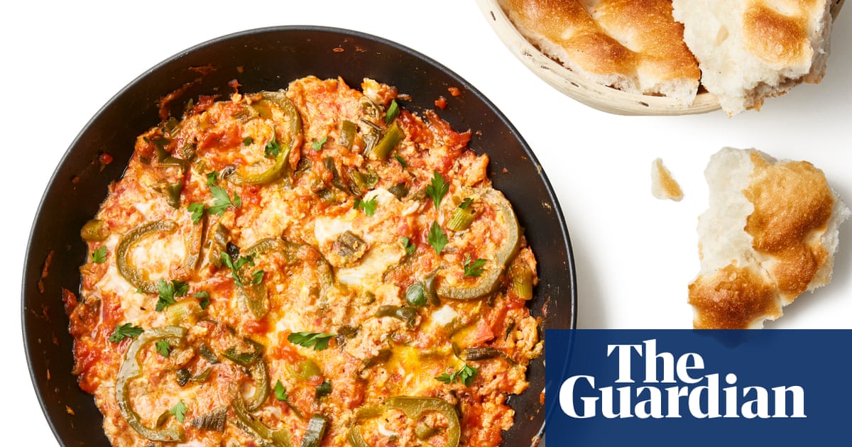 turkish-peppers-tomatoes-and-eggs-how-to-cook-the-perfect-menemen-recipe-or-felicity-cloake-s-how-to-cook-the-perfect