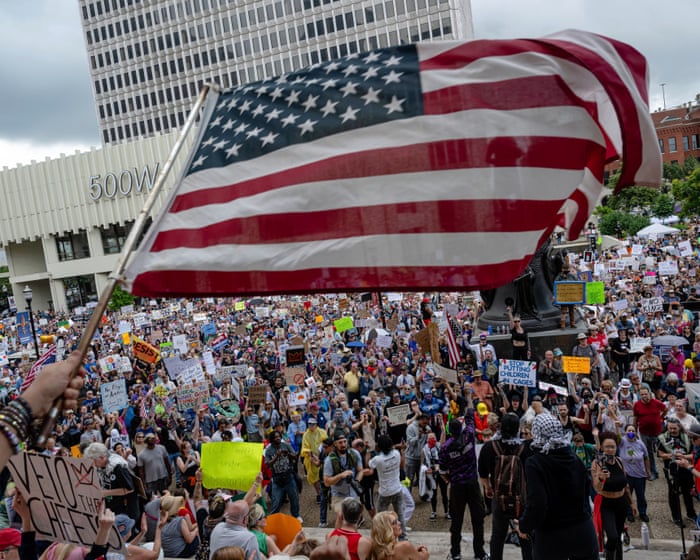 Blue states should come together to declare an emergency. Here’s how | Thomas Geoghegan