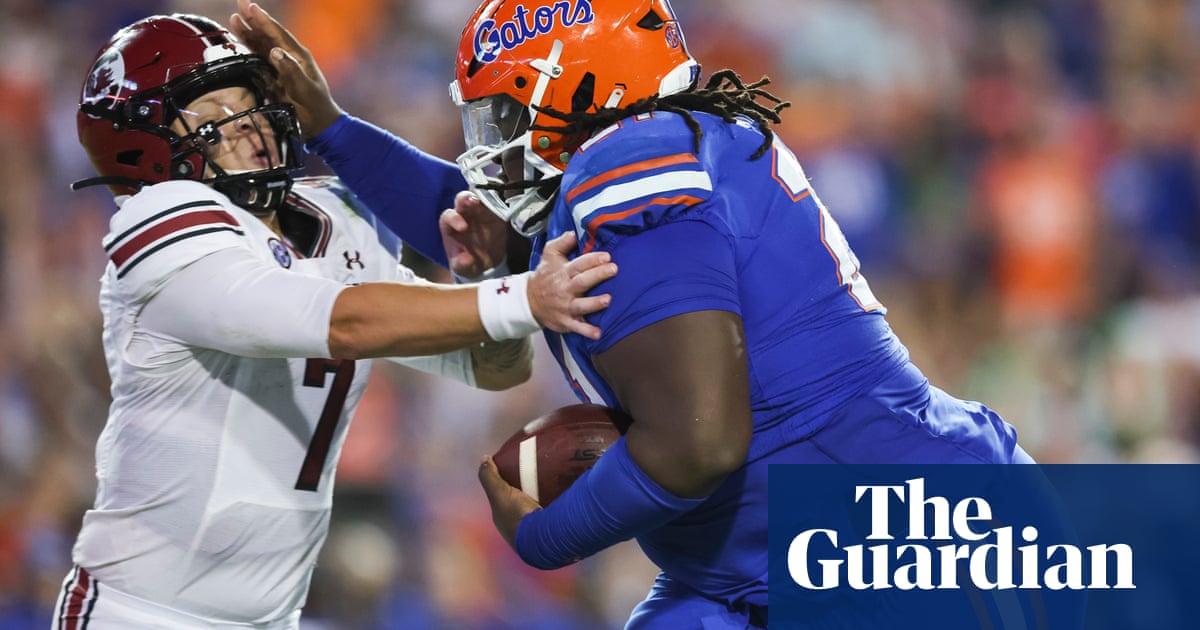 Bucs sign 464lb unicorn' Desmond Watson as undrafted free agent