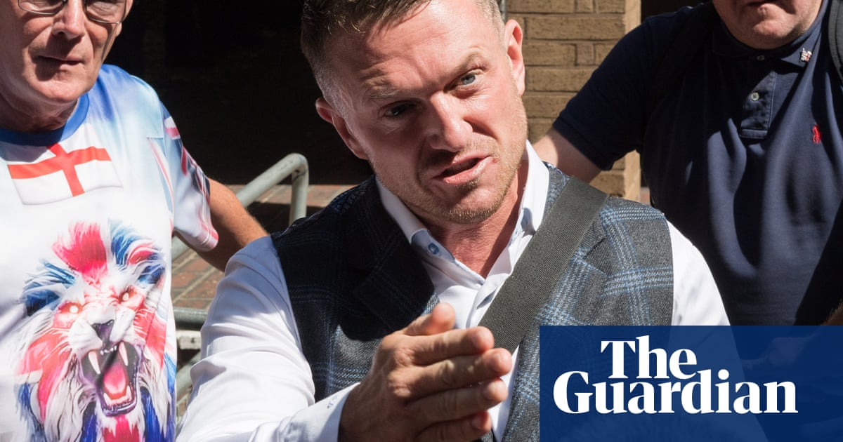 Tommy Robinson denies harassing two MailOnline journalists