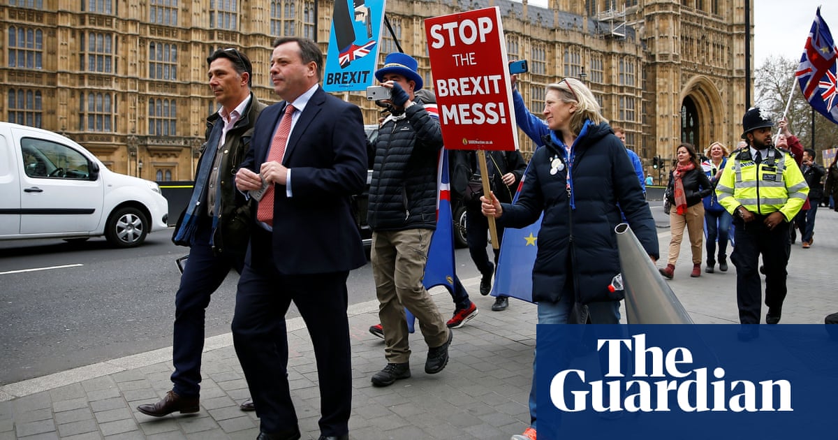 Leave.EU may keep name after no-deal Brexit if ownership handed to EU citizen