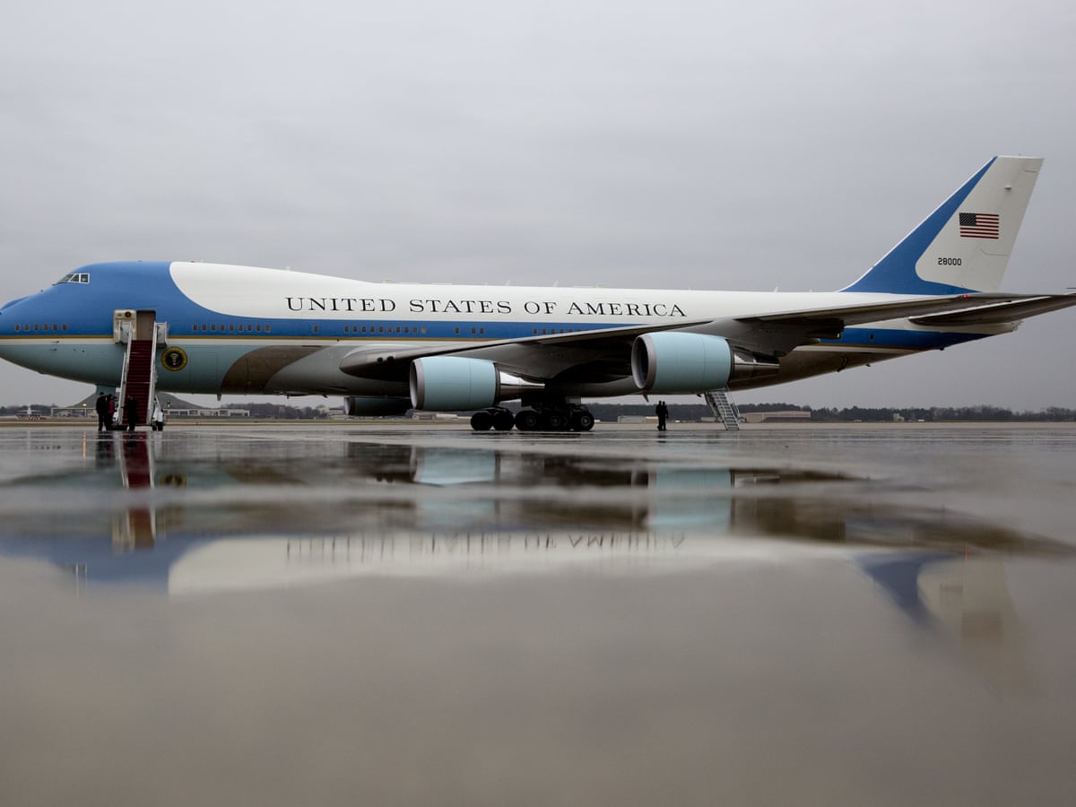 How Does Donald Trump S Private Jet Match Up To Air Force One Us News The Guardian
