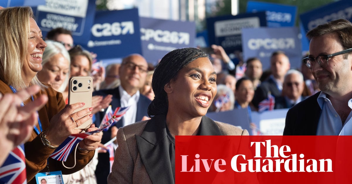 Tories hail Labour reversal on jury-trial plans as conference opens