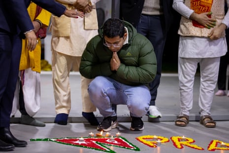 Prayers for those affected by the disaster in Nepal at Diggers Rest.
