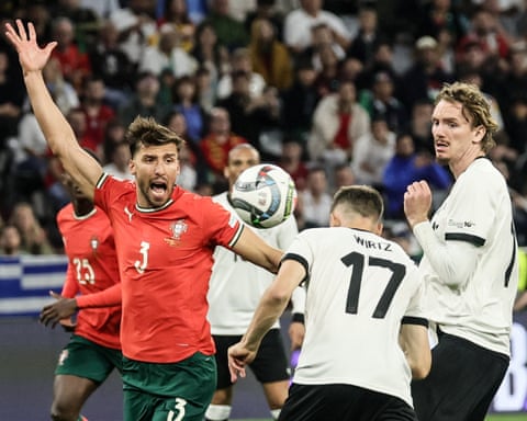 Rúben Dias mengajukan banding atas pelanggaran saat Florian Wirtz membawa Jerman unggul.