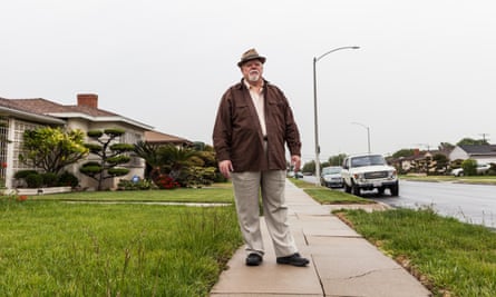 Steve Hodel on Norton Avenue, the area where the Black Dahlia’s body was
found.