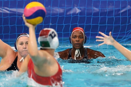 US Women's Water Polo falls to Hungary in third preliminary game