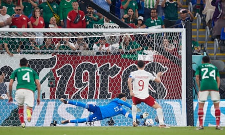 Lewandowski denied by penalty save from Mexico’s Ochoa in Poland draw