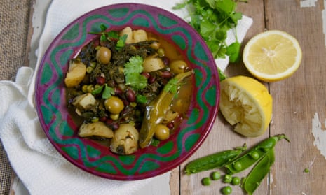 Berber stew with red haricot beans