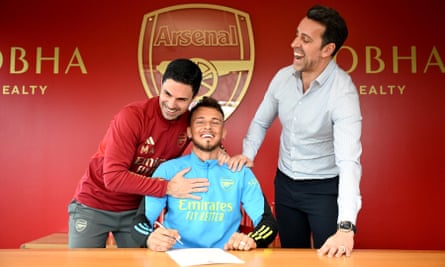 Mikel Arteta (left) and sporting director Edu (right), seen here celebrating Ben White’s contract extension in March, have been key to Arsenal.