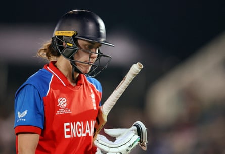 Nat Sciver-Brunt walks disconnected nan transportation looking worried