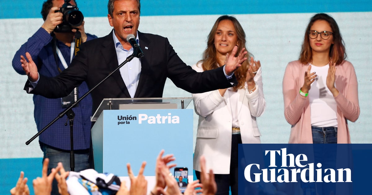 Argentina: leftists celebrate after far-right Milei fails to win election victory