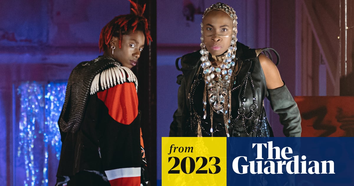 amp.theguardian.com