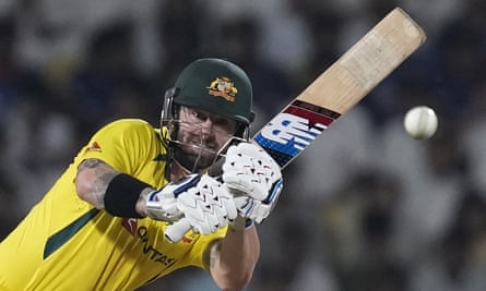 Matthew Wade continued his fine form with the bat, hitting 43 off 20 balls.