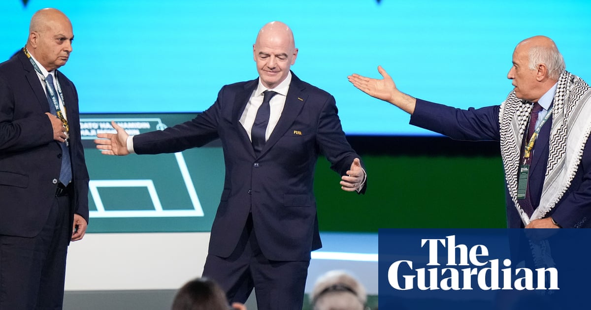 Gianni Infantino’s attempt at Israel-Palestine handshake backfires