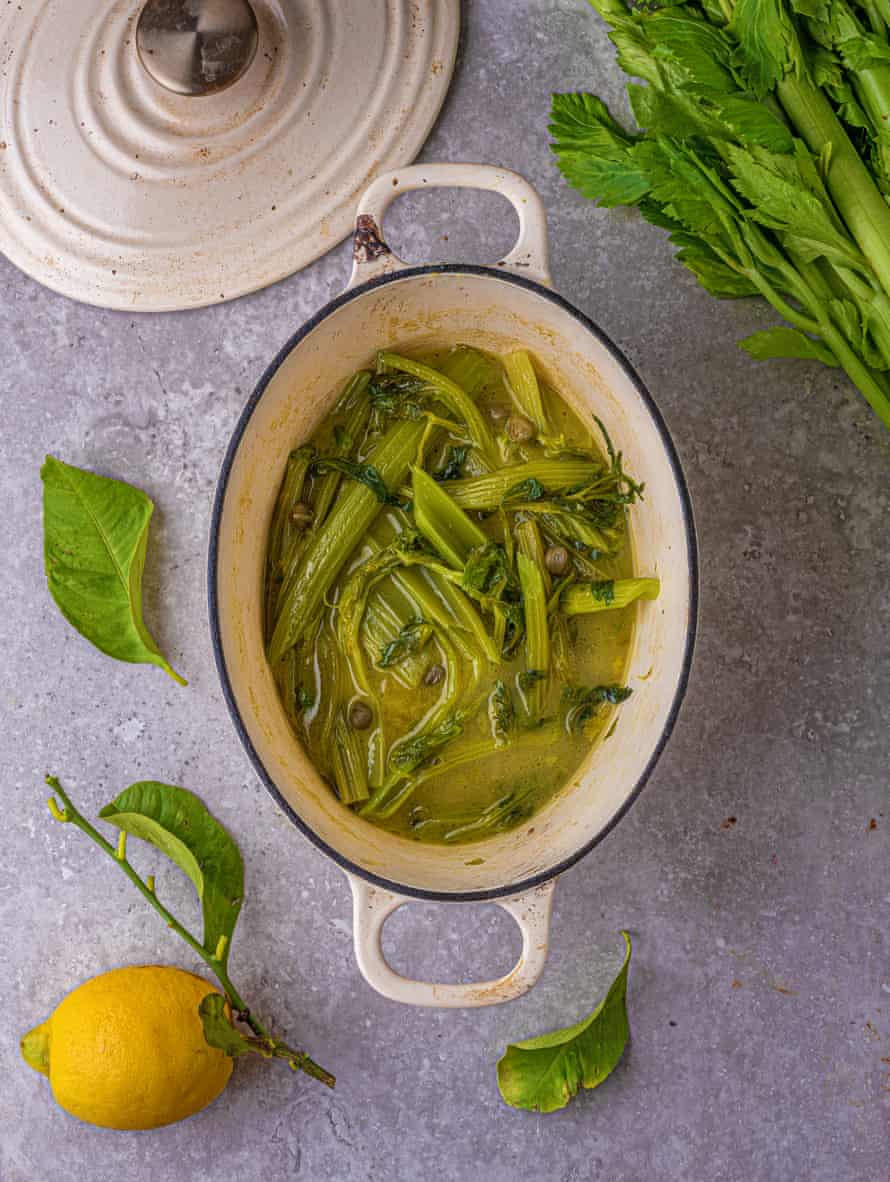 Braised celery and capers