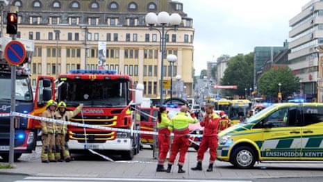 Turku emergency services attend knife attack scene – video
